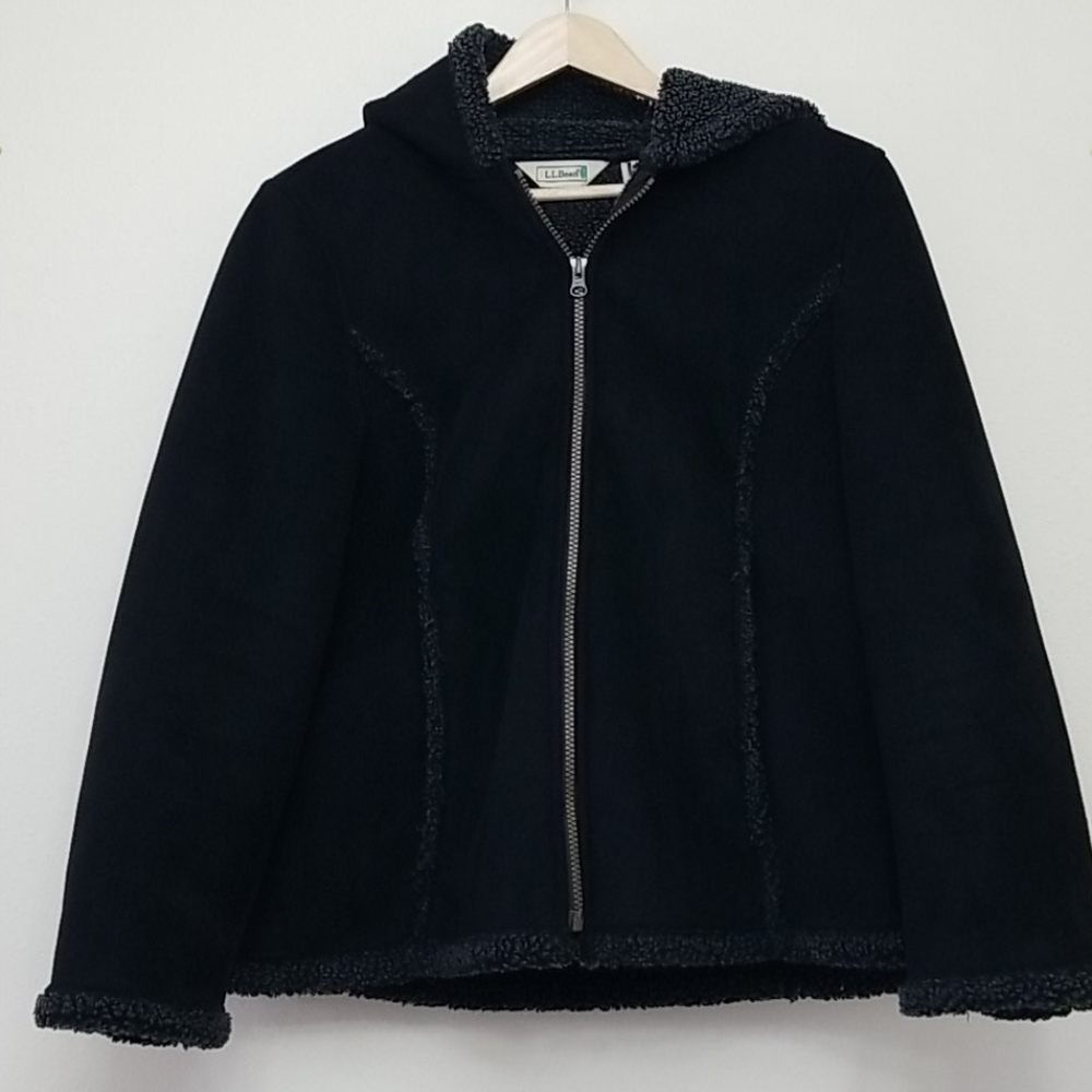 L.L. Bean Sherpa Lined Hooded Jacket MP